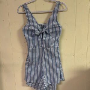 Women’s Windsor tie front striped romper